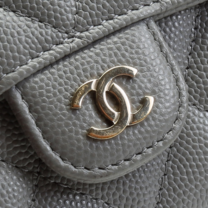 CHANEL Caviar Flap Kartenhalter an Kette - Grau