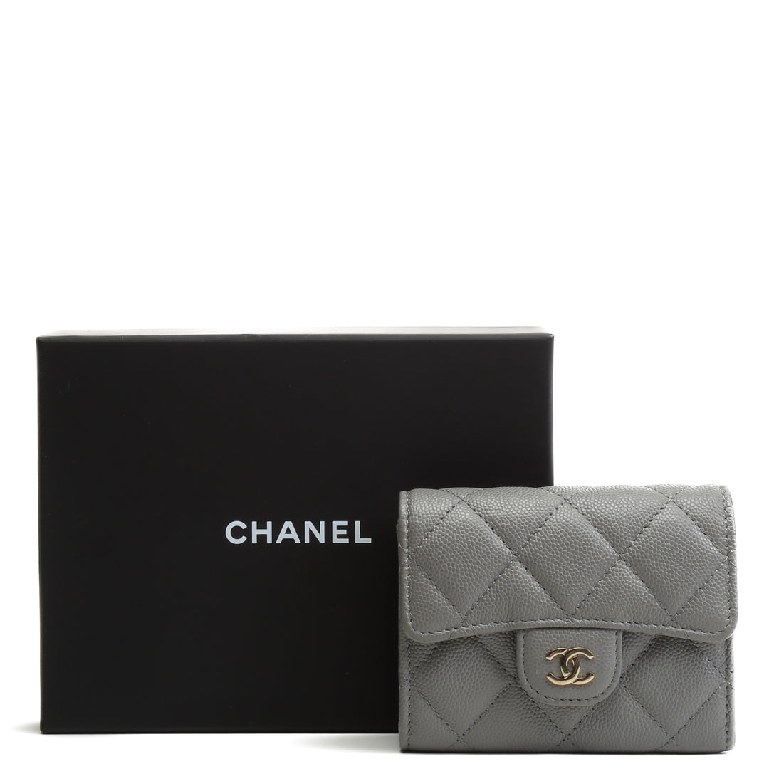 CHANEL Caviar Flap Kartenhalter an Kette - Grau