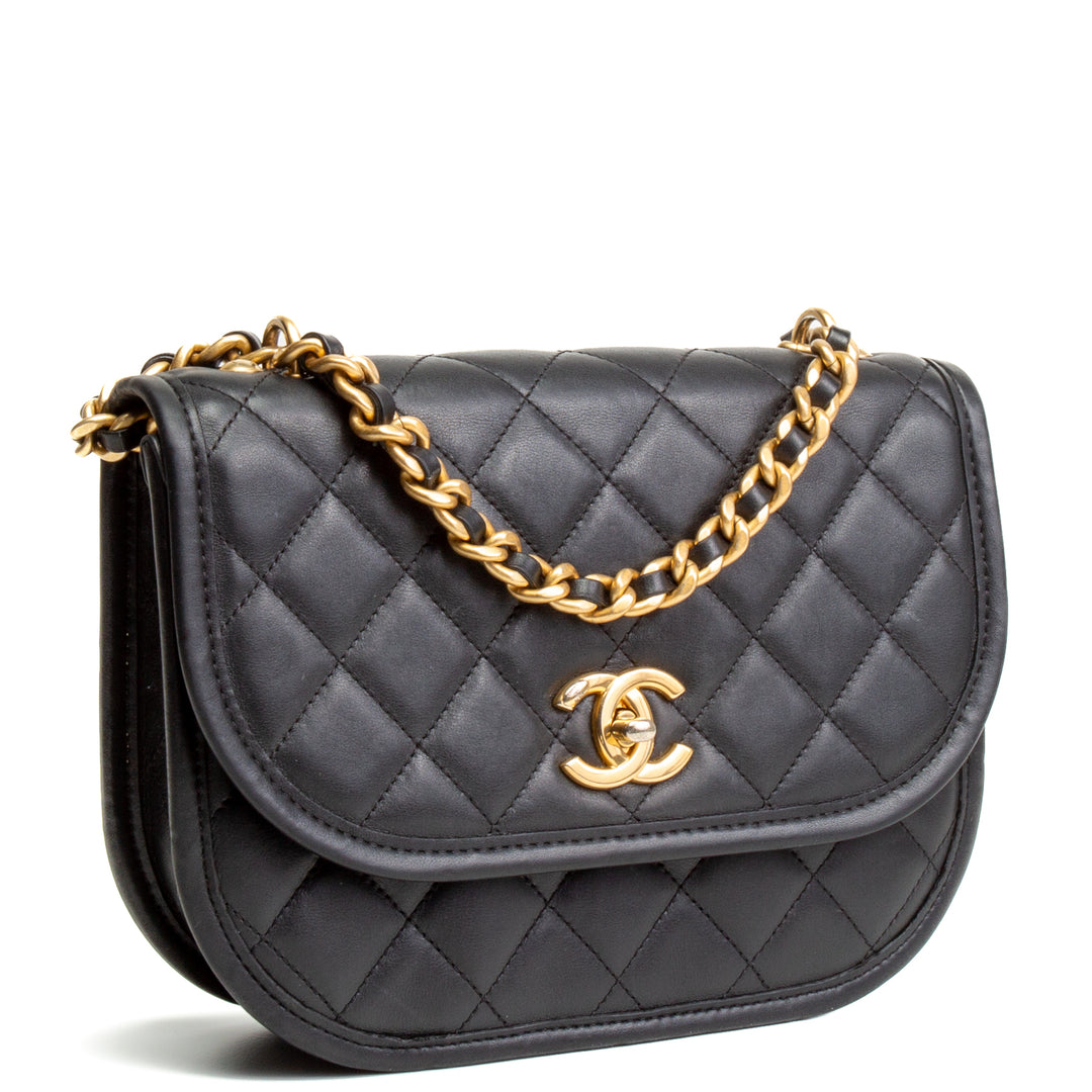 CHANEL Messenger Flap Bag - Black