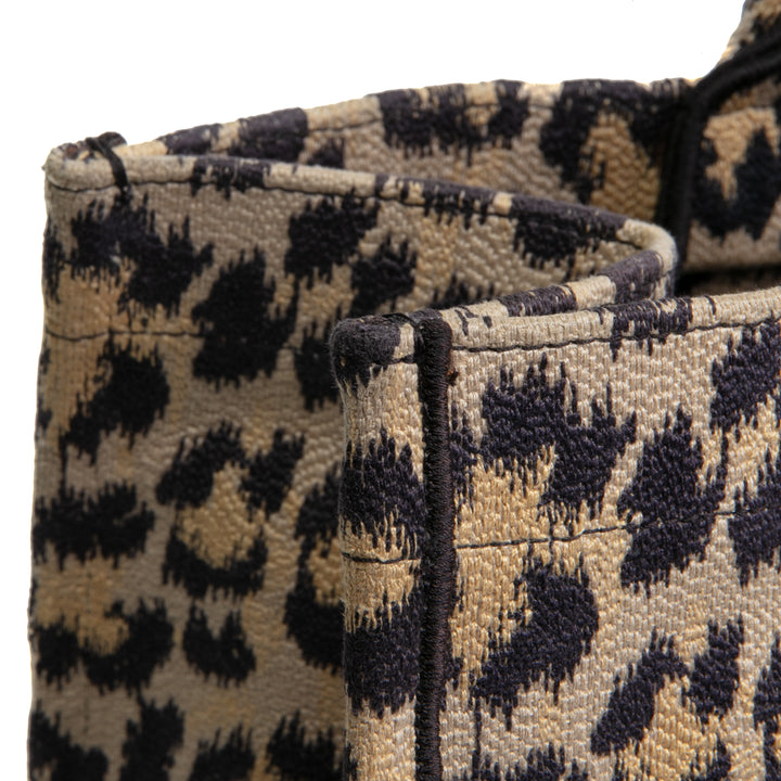 CHRISTIAN DIOR Große Canvas-Buchtasche mit Animal-Print OUTLET FINAL SALE