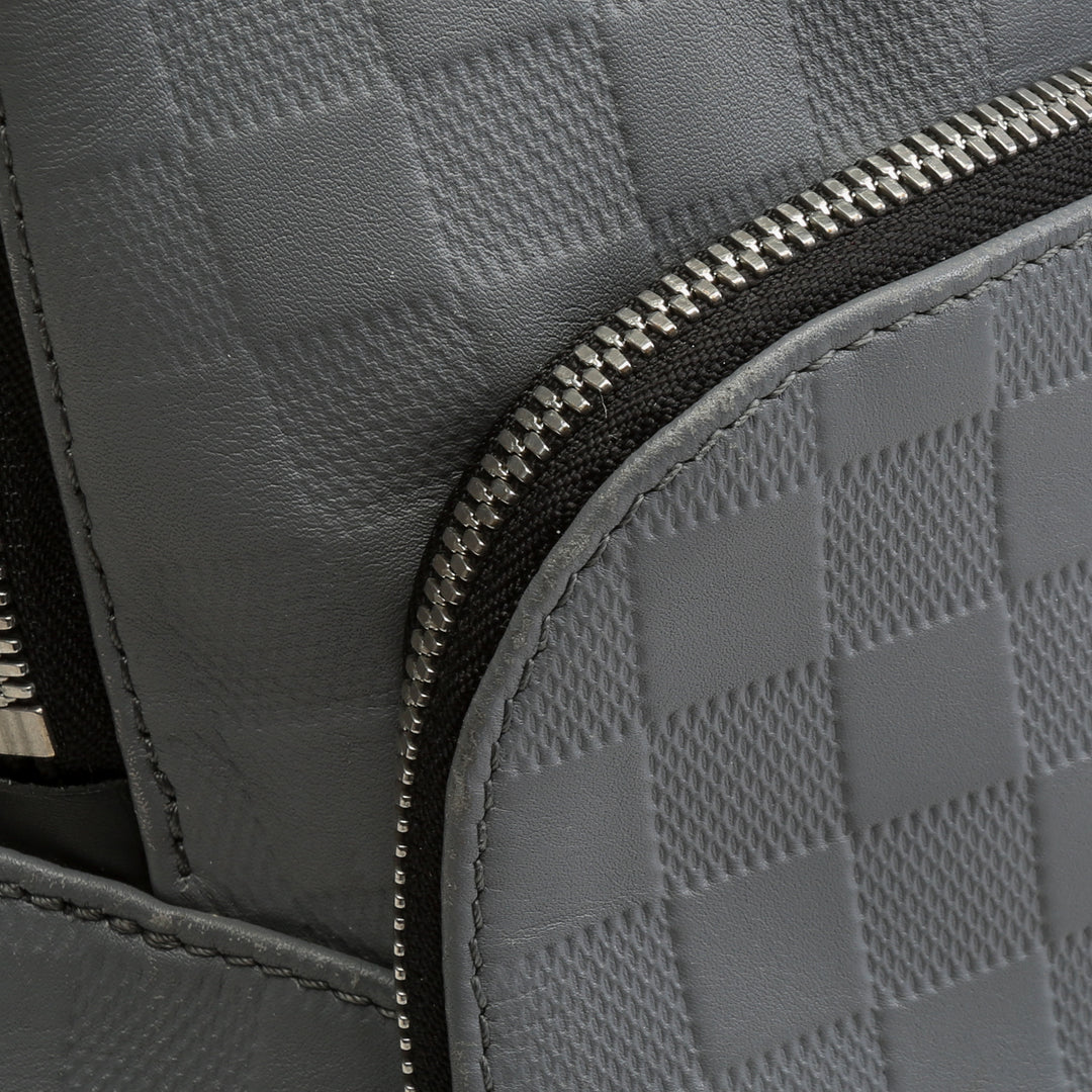 LOUIS VUITTON Avenue Damier Infini Lederrucksack – Grau OUTLET ENDVERKAUF