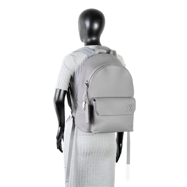 LOUIS VUITTON Aerogram Takeoff Rucksack - Grau