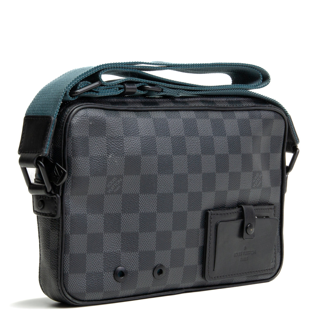 LOUIS VUITTON Damier Graphite Alpha Messenger Bag OUTLET ENDVERKAUF