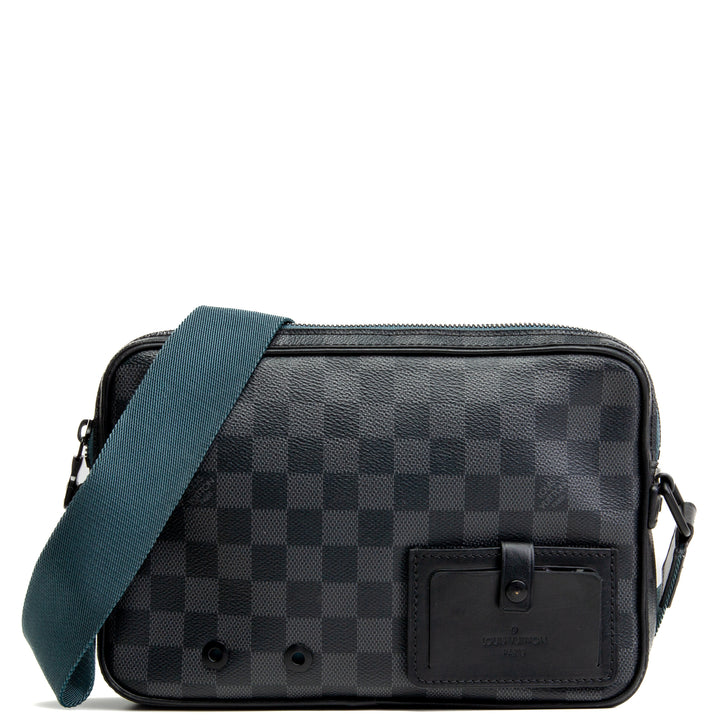 LOUIS VUITTON Damier Graphite Alpha Messenger Bag OUTLET ENDVERKAUF