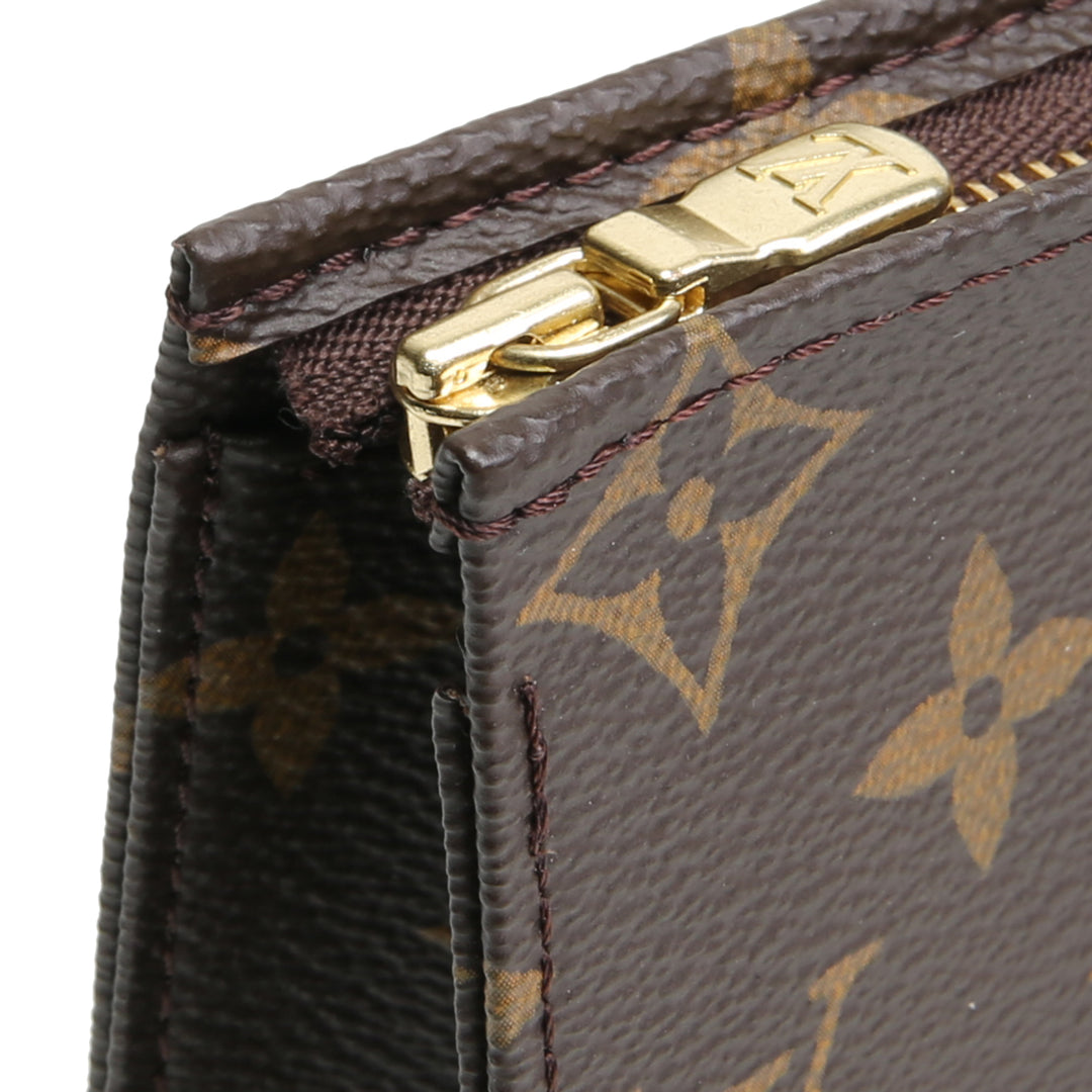 LOUIS VUITTON Monogramm-Toilettenartikel 19