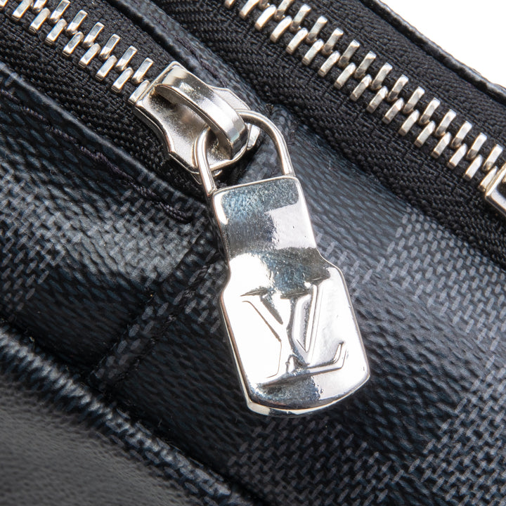 LOUIS VUITTON Avenue Sling – Damier Graphite