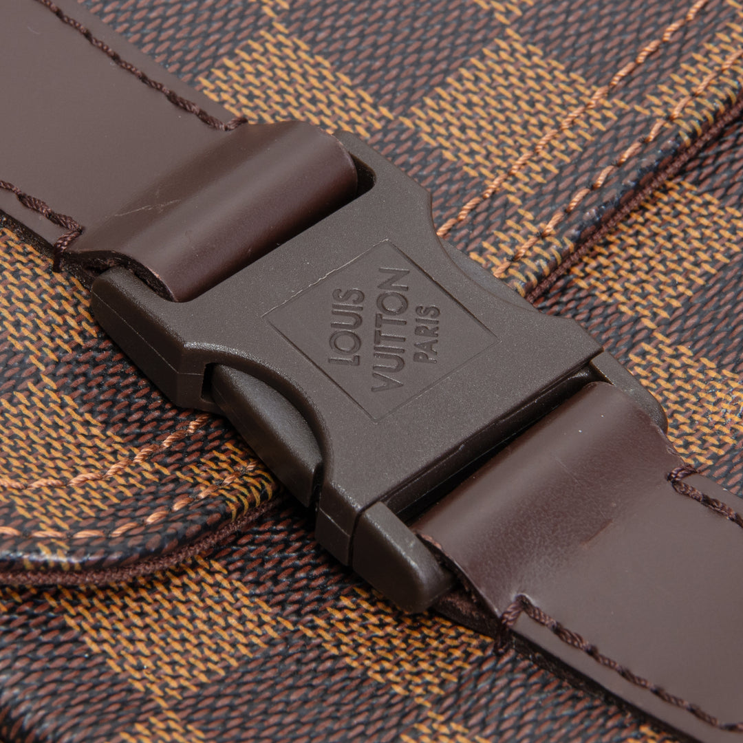 LOUIS VUITTON Damier Ebene Melville Reporter – OUTLET ENDVERKAUF