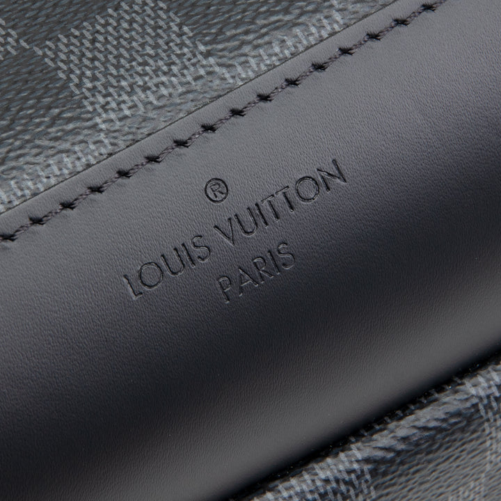 LOUIS VUITTON Avenue Sling – Damier Graphite