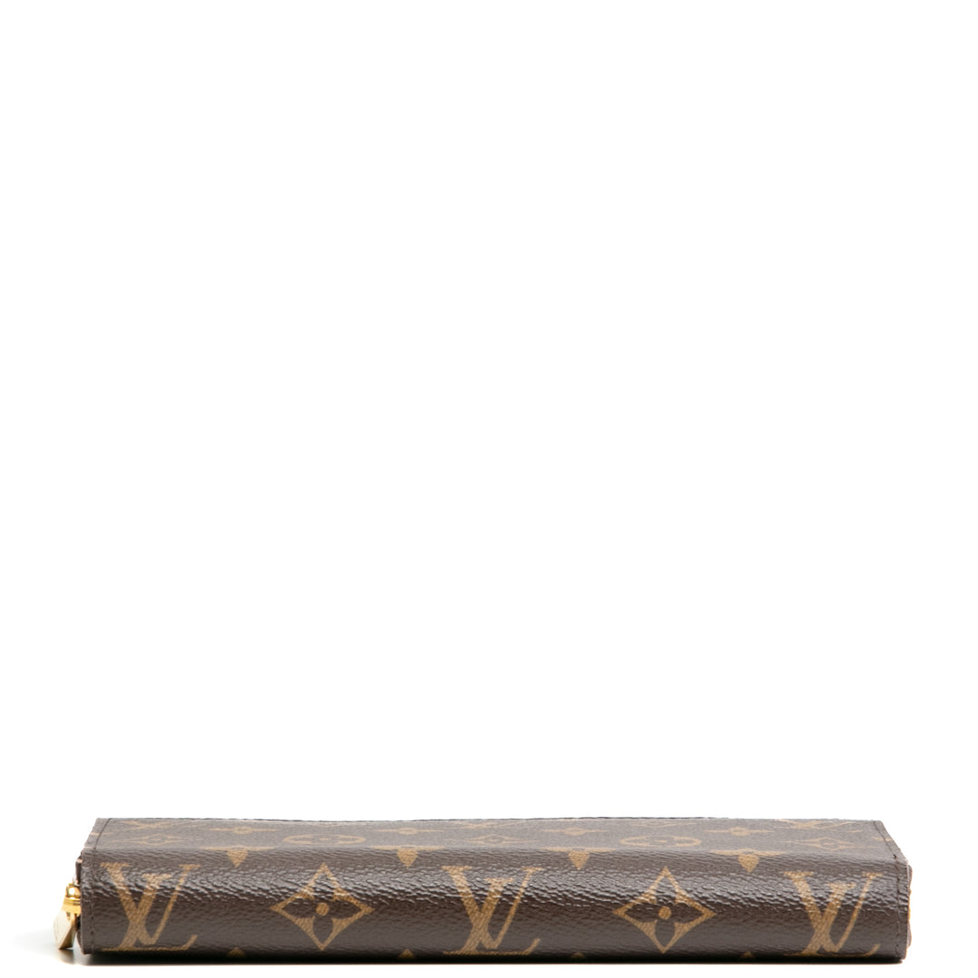 LOUIS VUITTON Zippy Wallet