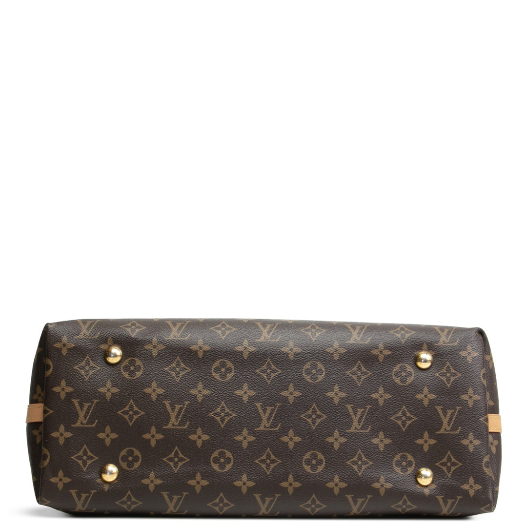 LOUIS VUITTON CarryAll MM Monogram w/ Pouch