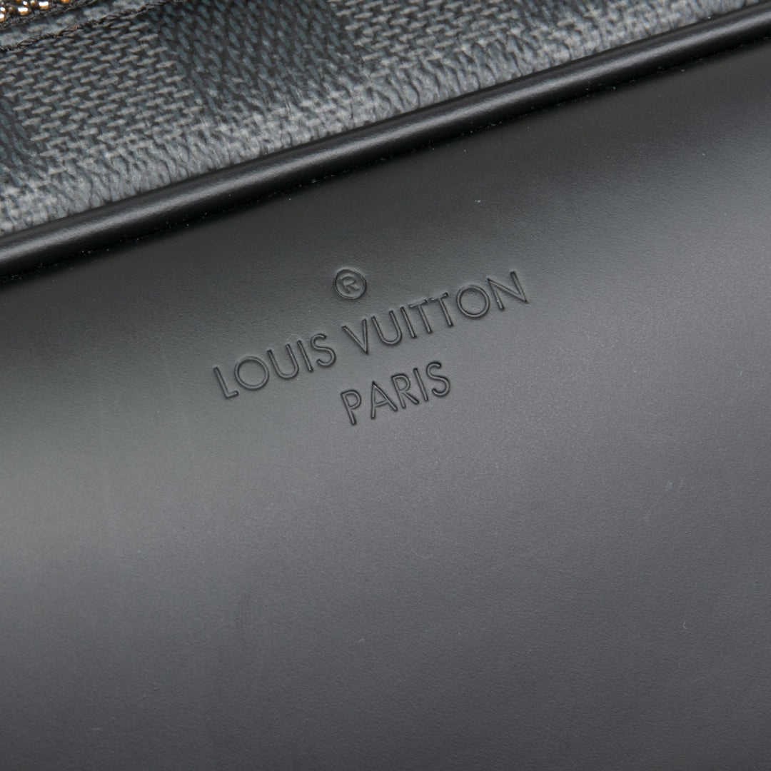 LOUIS VUITTON Dayton Reporter PM Messenger - Damier Graphite