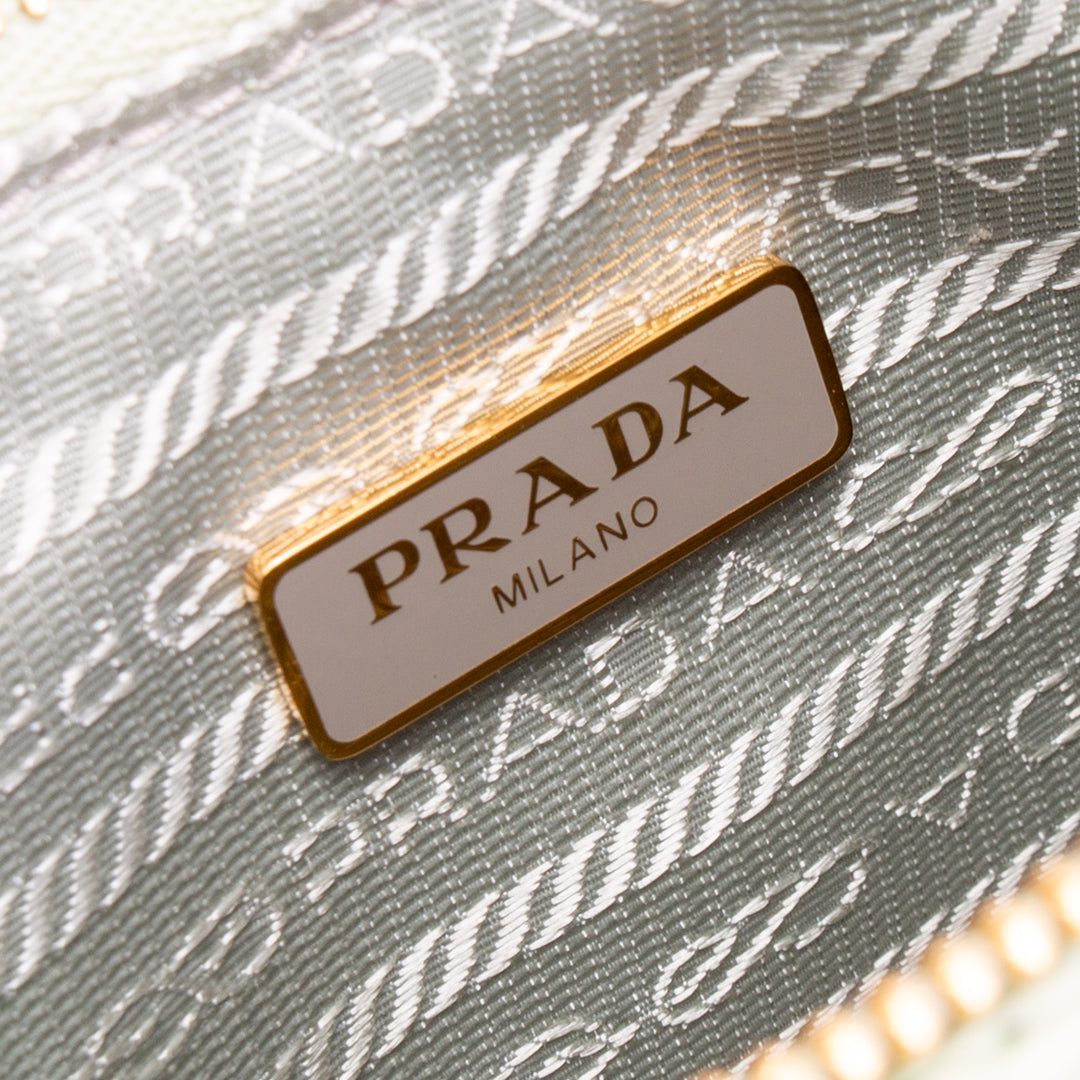 PRADA Re-Edition 2005 Häkeltasche - Seeschaum